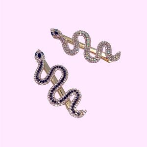 Natasha Snake 2 hair pins 🐍🖤